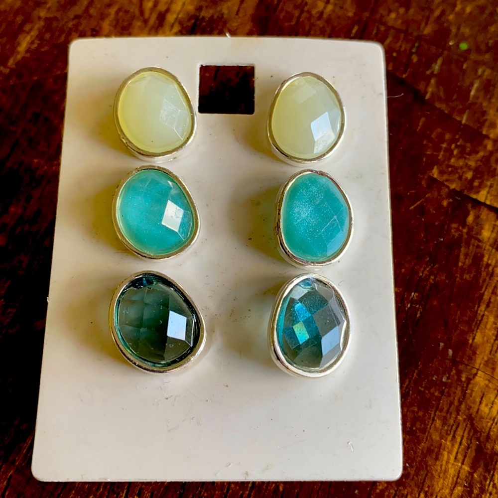 🍀Trio of Earrings